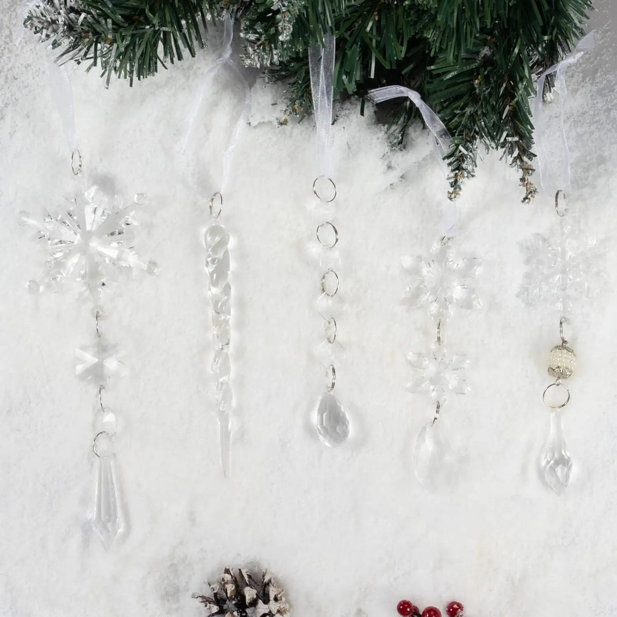 21pcs Bulk Shatterproof Corded Christmas Tree Decorative Ornament Set - Hanging Acrylic Snowflake Icicle Drops, 6-Style Mix with 2pcs Small & 3pcs Large Snowflakes for Home Winter Party Supplies, Wall Decor