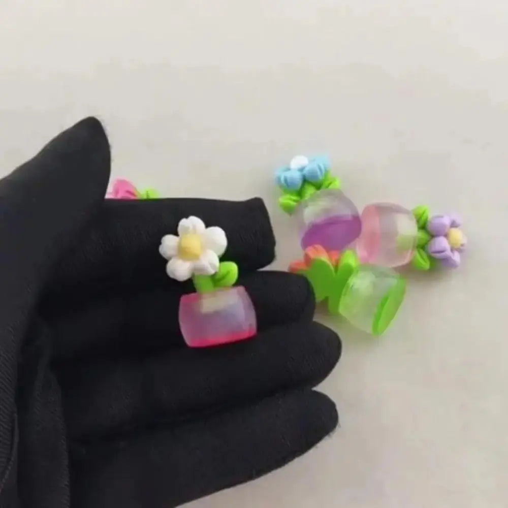 7pcs Mini Resin Flower Potted Plants Compact Realistic Decor Ornaments Small Desktop Figurines For Car Dashboard Office Desk Mother Gift Camping And Picnic Decoration.sohochic.