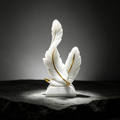 1pc Feather Resin Desktop Decor, Gold Texture Sculpture, Modern Luxury Home Decoration, Living Room Bedroom Office Ornament, Decor Figurine