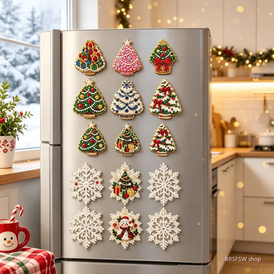 Christmas Fridge Magnet, 2.76 x 2.76 Inch Festive Xmas Refrigerator Magnet with Holiday Design, Decorative Kitchen Fridge Accessory for Christmas Home Decor, Holiday Parties, Seasonal Displays and Gifting