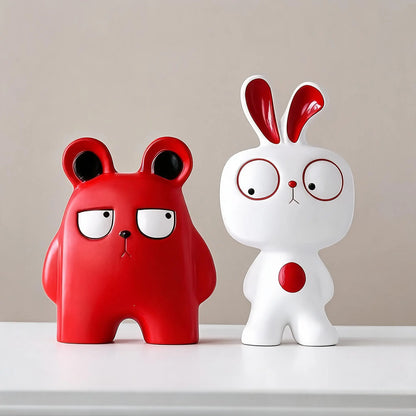 Trendy decorative ornaments; accents for studies and home styling; small decorative pieces for children's rooms.