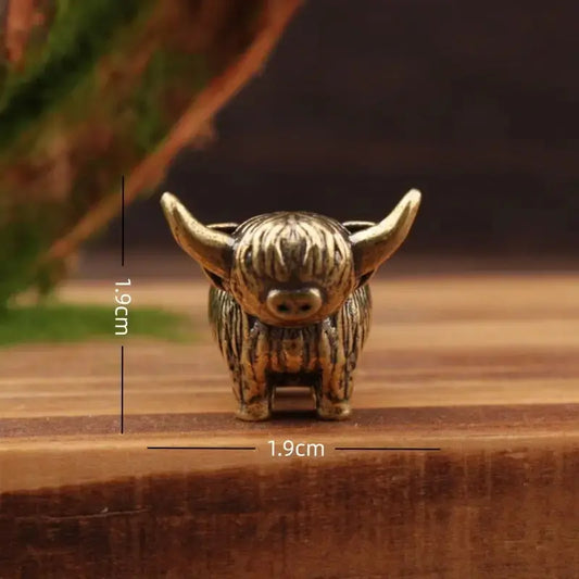 Mini Vintage Metal Highland Cow Figurine, Detailed Textured Cute Highland Calf Statue, Compact Desktop Shelf Ornament, Small Tabletop Art Craft Decor For Home Office, Bookshelf And Indoor Display,SohoChic