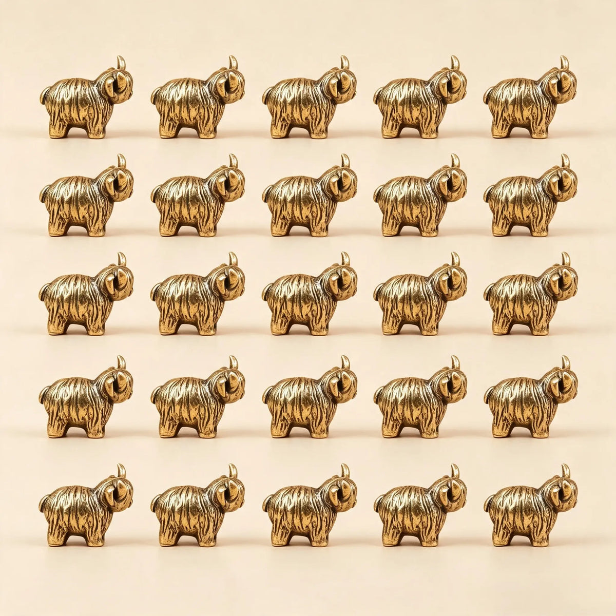 2 Pack Mini Metal Highland Cow Statues, Tiny Collectable Highland Bull Sculptures, Small Tabletop Decorative Figurines for Living Room, Bedroom, Kitchen & Office Desk