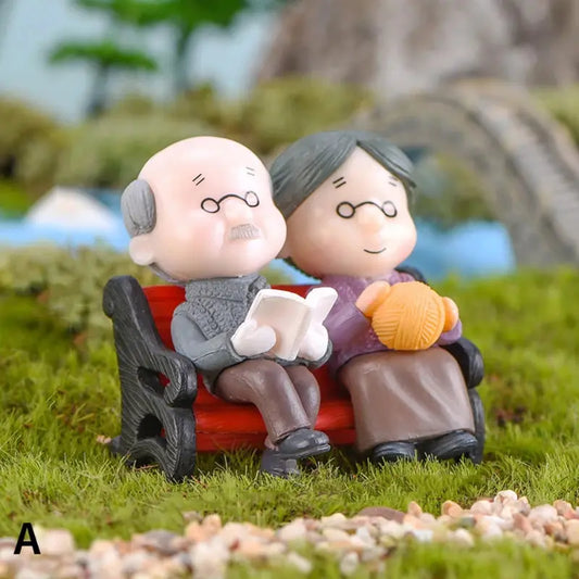 Grandma Grandpa Sweety Lovers Old Ornament for Fairy Garden Figurines Miniature Home Decoration2pcs Mini Couple Figures Grandma GrandpaSweety Lovers Old Ornament for Fairy GardenFigurines Miniature Home Decoration